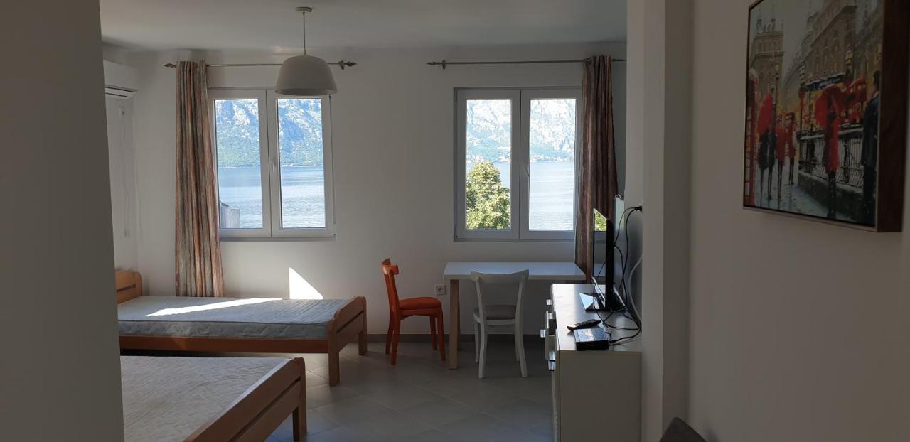 Apartments Scorpio Kotor Bagian luar foto