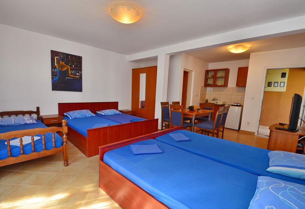 Apartments Scorpio Kotor Ruang foto