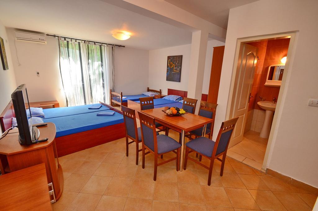 Apartments Scorpio Kotor Ruang foto