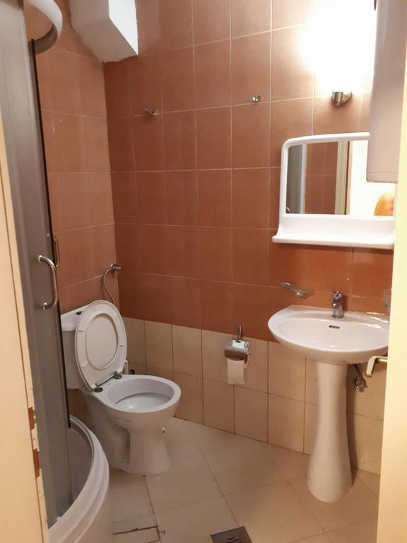 Apartments Scorpio Kotor Bagian luar foto