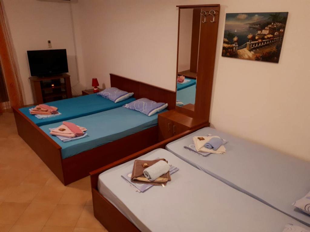 Apartments Scorpio Kotor Bagian luar foto